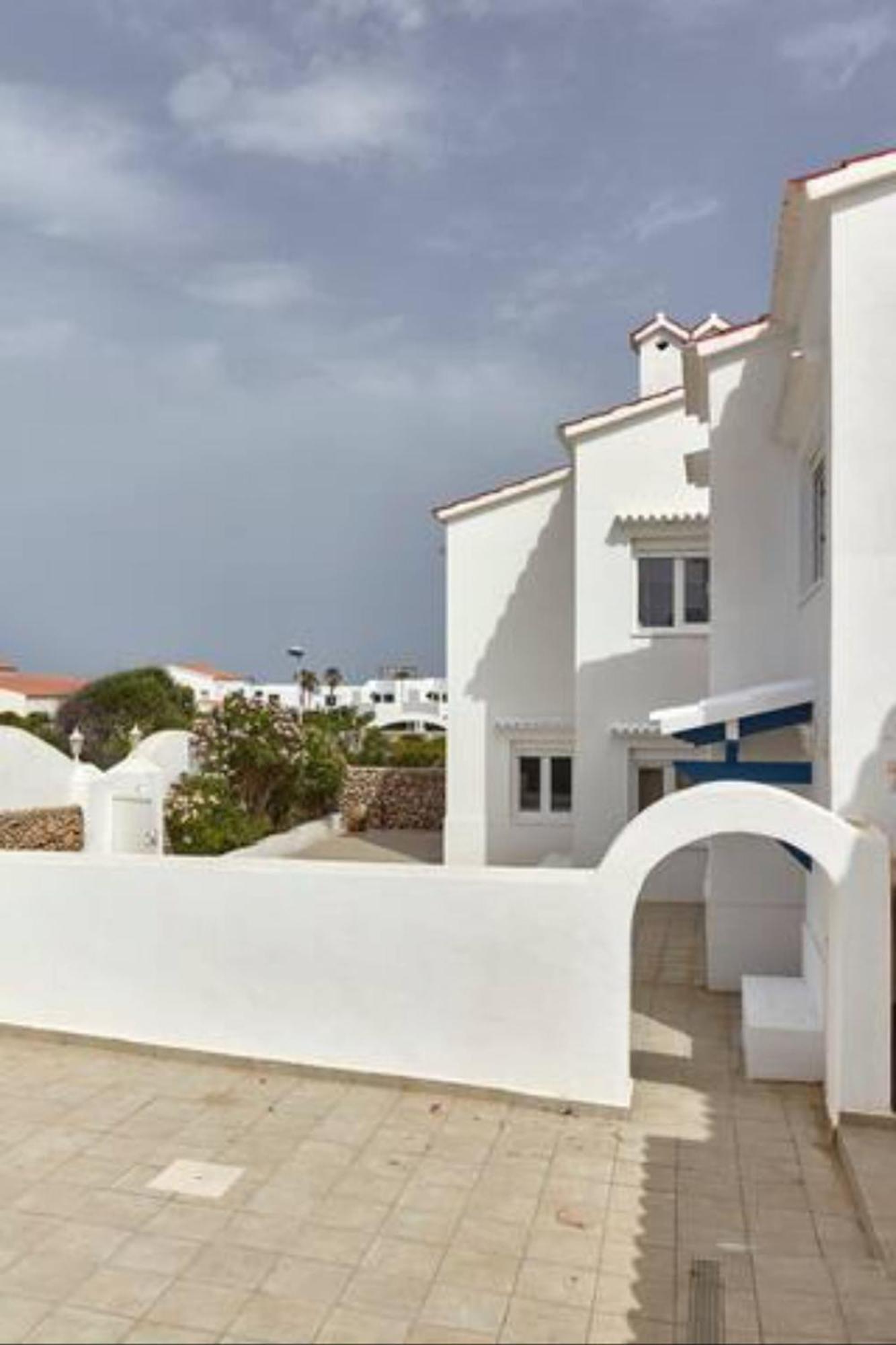Arenal D'En Castell North Appartement Es Mercadal Buitenkant foto