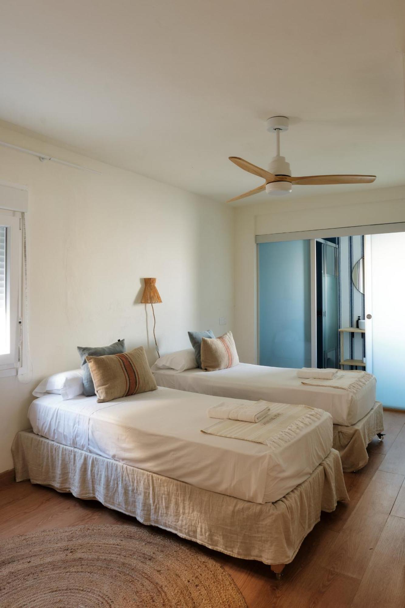 Arenal D'En Castell North Appartement Es Mercadal Buitenkant foto