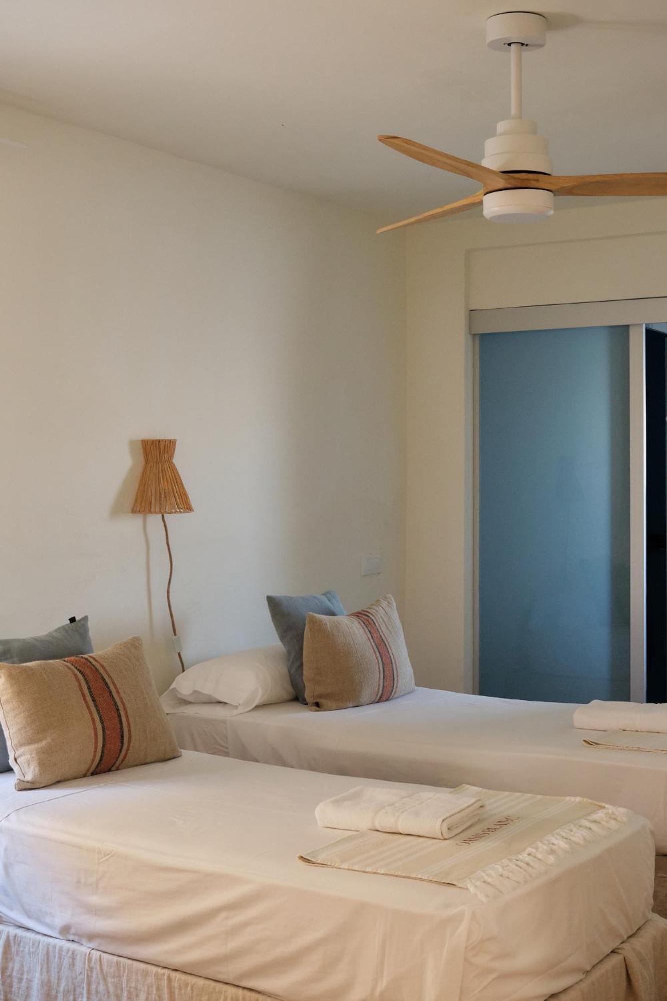Arenal D'En Castell North Appartement Es Mercadal Buitenkant foto